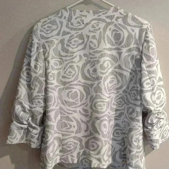 Tanjay‎ white/gray 3/4 length sleeves size 10 - Picture 5 of 5